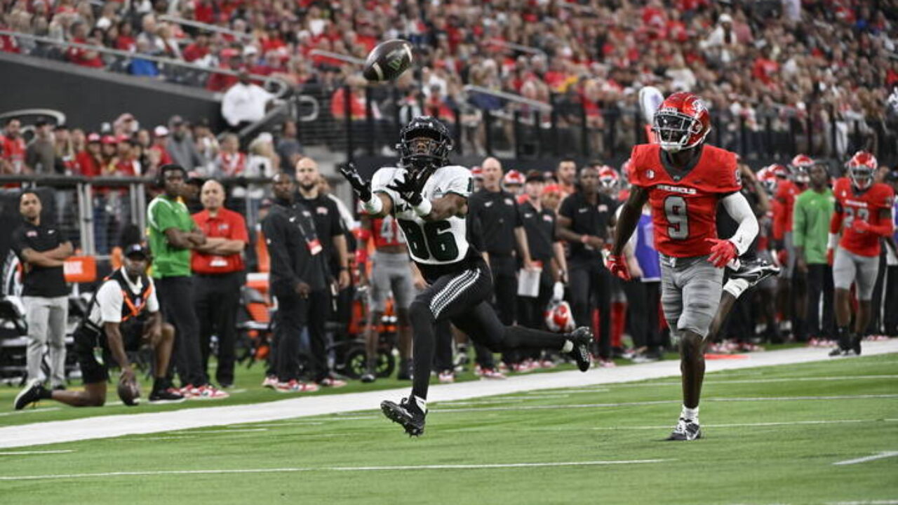 UNLV football getting taste of life with Las Vegas stadium