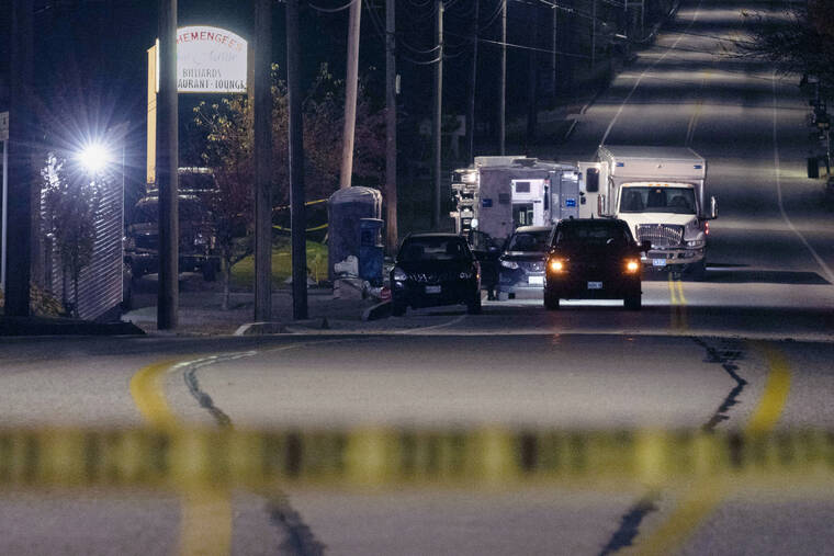 911 Transcripts Reveal Chaotic Scene In Deadly Maine Shooting ...