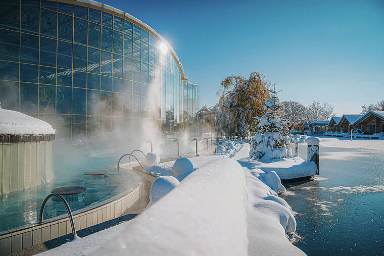 THERME ERDING / NEW YORK TIMES
                                Therme Erding, located about an hour northeast of Munich, Germany, has 24 saunas and a large indoor-outdoor pool.