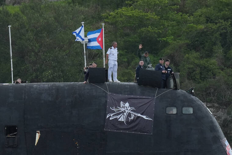 Russian warships enter Havana harbor