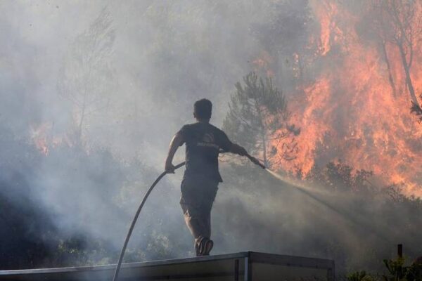 Greek firefighters battle wildfires for 2nd day amid strong winds