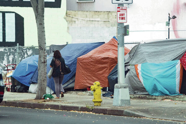 Supreme Court upholds ban on sleeping outdoors in homelessness case