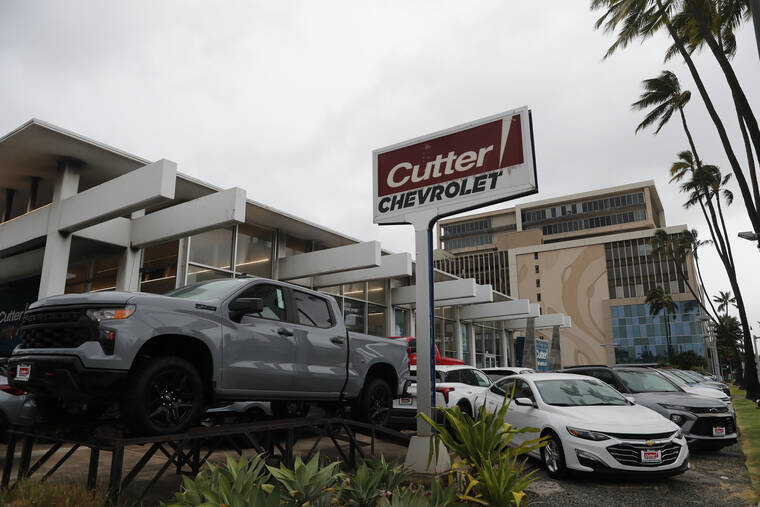 Hawaii car sales collapse as owners hold on to their vehicles