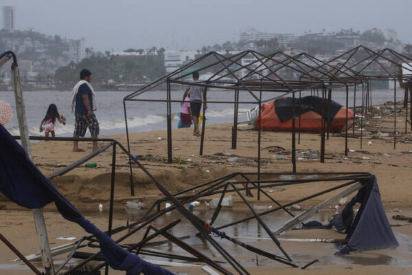 3 dead after Hurricane John unleashes rainfall over Mexico