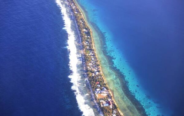 Sinking Tuvalu fights to keep maritime boundaries amid sea rise