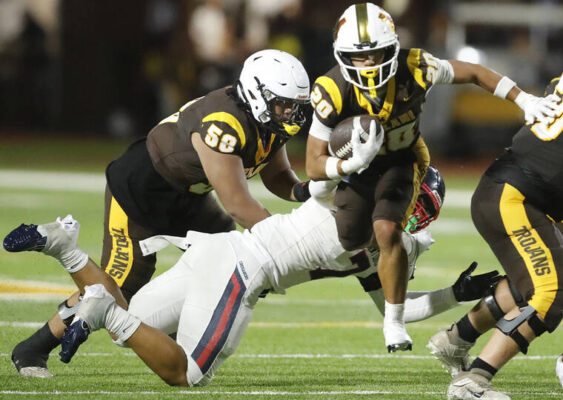 Second-half surge lifts Mililani by Kapolei for seventh straight time