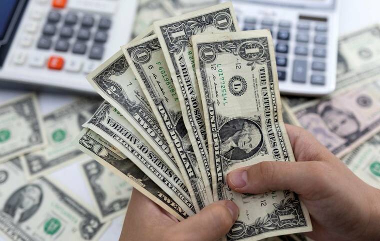 Dollar recovers after three-day slide