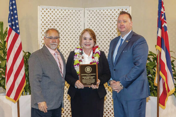 Visitor Aloha Society of Hawaii is honored at Top Cop Awards