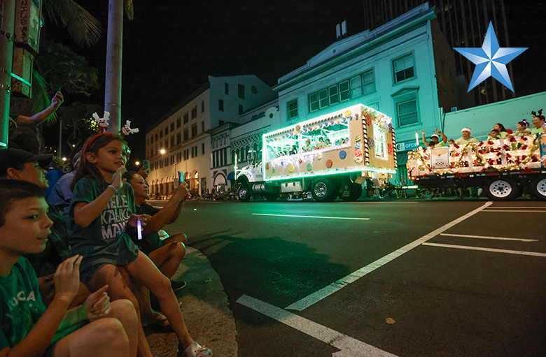 2024 Honolulu City Lights Electric Light parade kicks off holiday