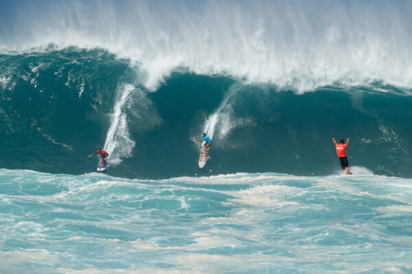 High surf warning remains in effect for most north, west shores