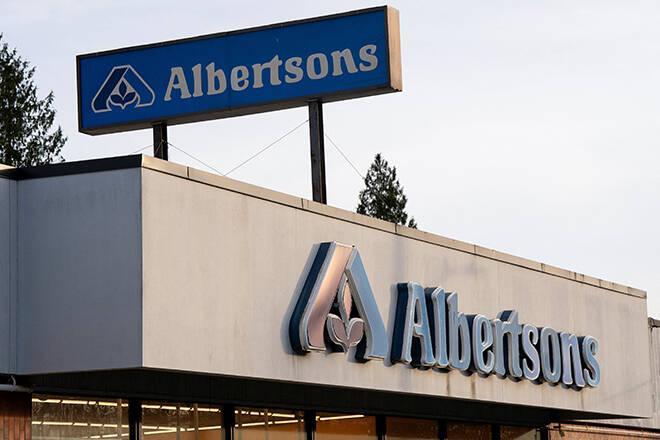 Albertsons sues Kroger for billions after merger bid ends