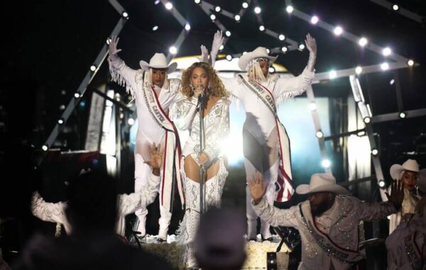 Beyoncé brings ‘Cowboy Carter’ to NFL on Netflix