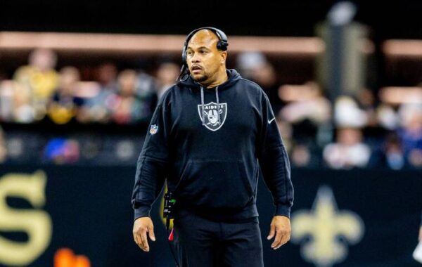 Raiders fire head coach Antonio Pierce