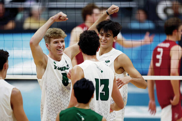 Kainoa Wade, the coach’s son, makes splendid debut as Hawaii sweeps Harvard