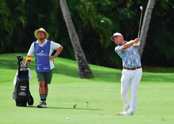 Sony Open leaderboard jammed with hopefuls after first round