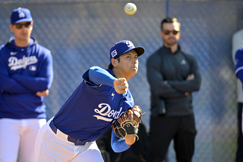 Los Angeles Dodgers practice during MLB spring training