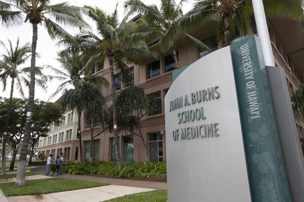 Bill requiring medical students to stay in Hawaii dies in House